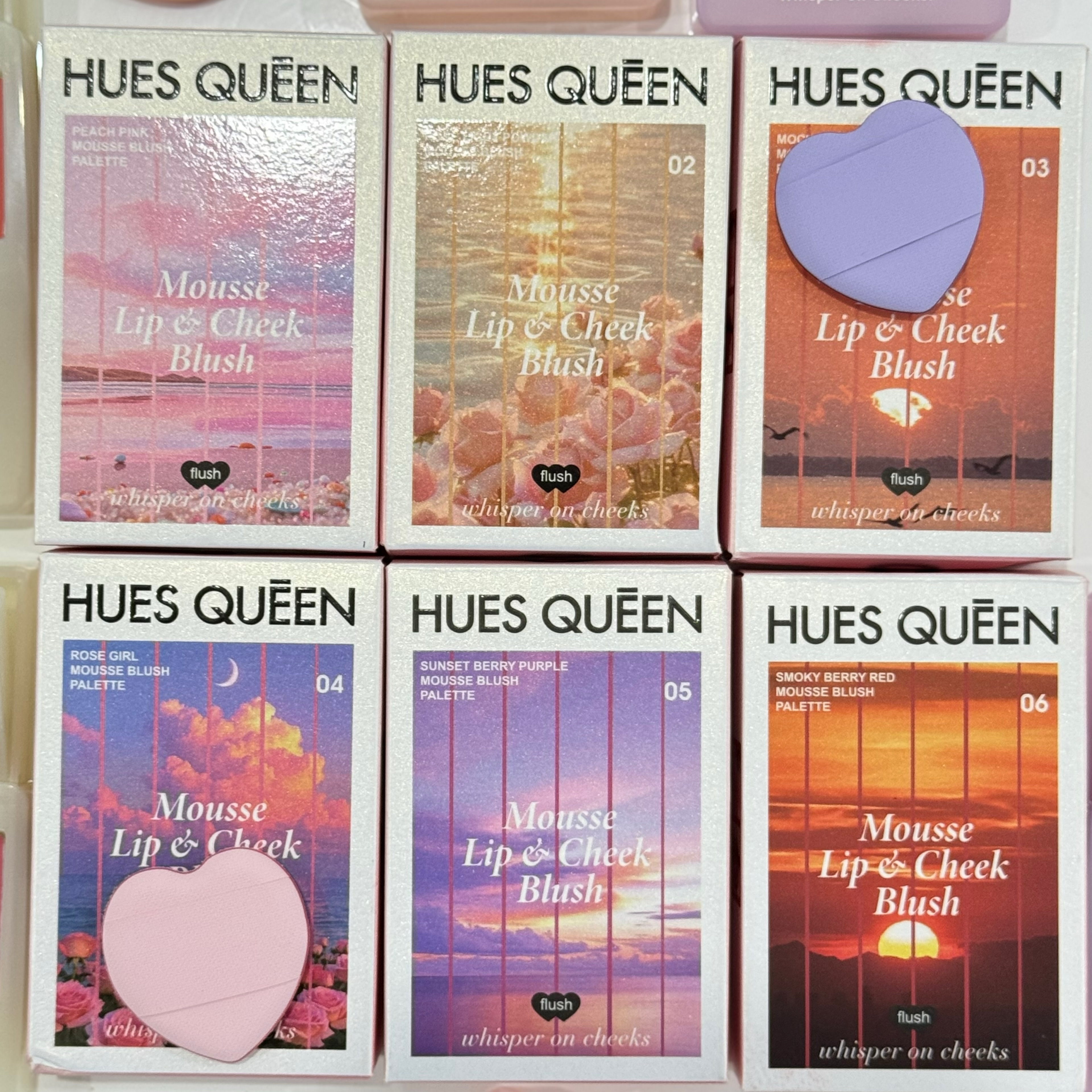 موس لب و گونه کشویی کرمی hues queen